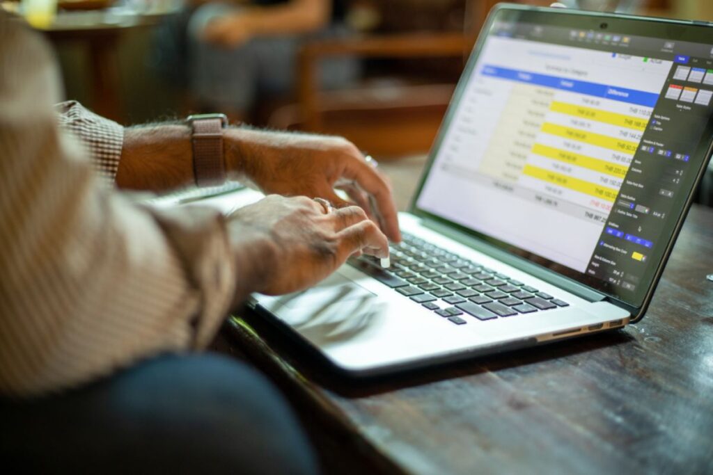 Choosing the Perfect Data Entry Outsourcing Partner