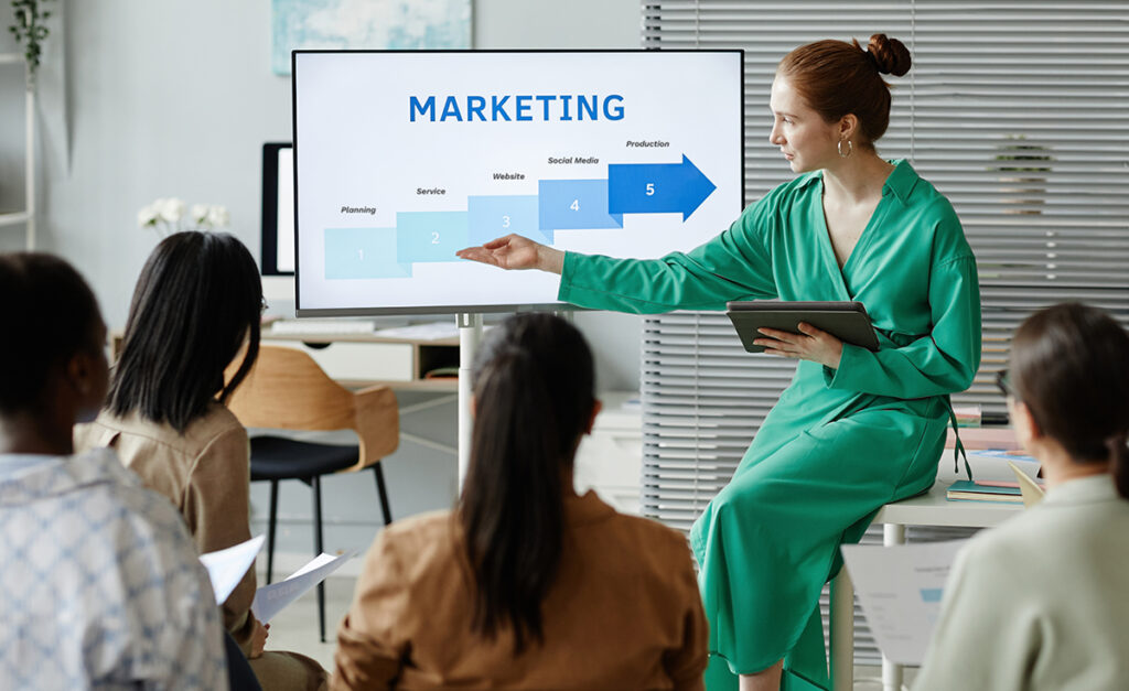 Drive Multi-Channel Marketing Results by Outsourcing Niche Experts
