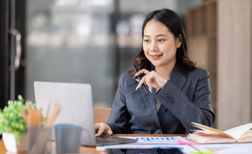 How Outsourcing Can Revolutionize Financial Advisory Firms