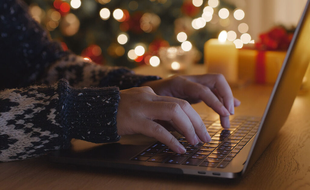 Outsourcing Seasonal Staff to Handle the Year-End Rush