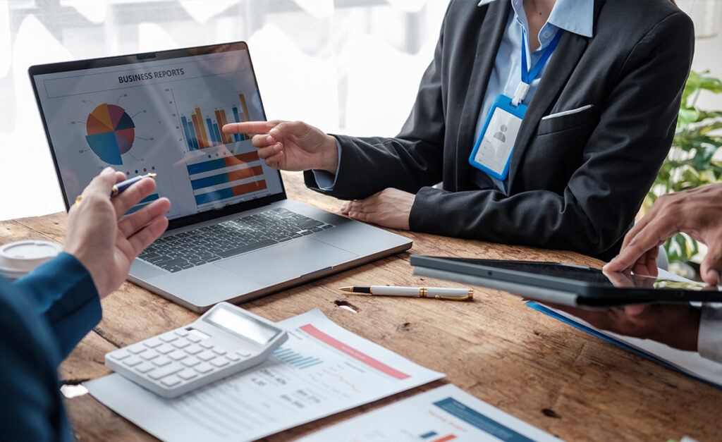Outsourcing’s Effect on Finance Jobs and Wages